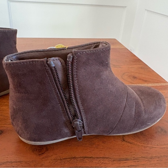 Gymboree Sunflower Smiles Harvest Fall Brown Suede Boots Booties Toddler Size 10 - Picture 4 of 7